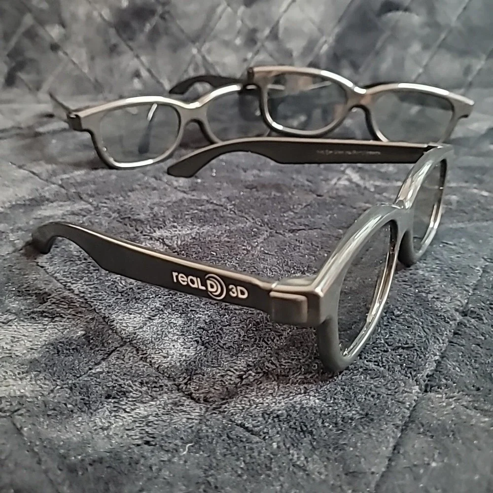 Real D 3D Glasses ~ 4 Pairs For Use With Compatible 3D‎ TV Monitors Laptops